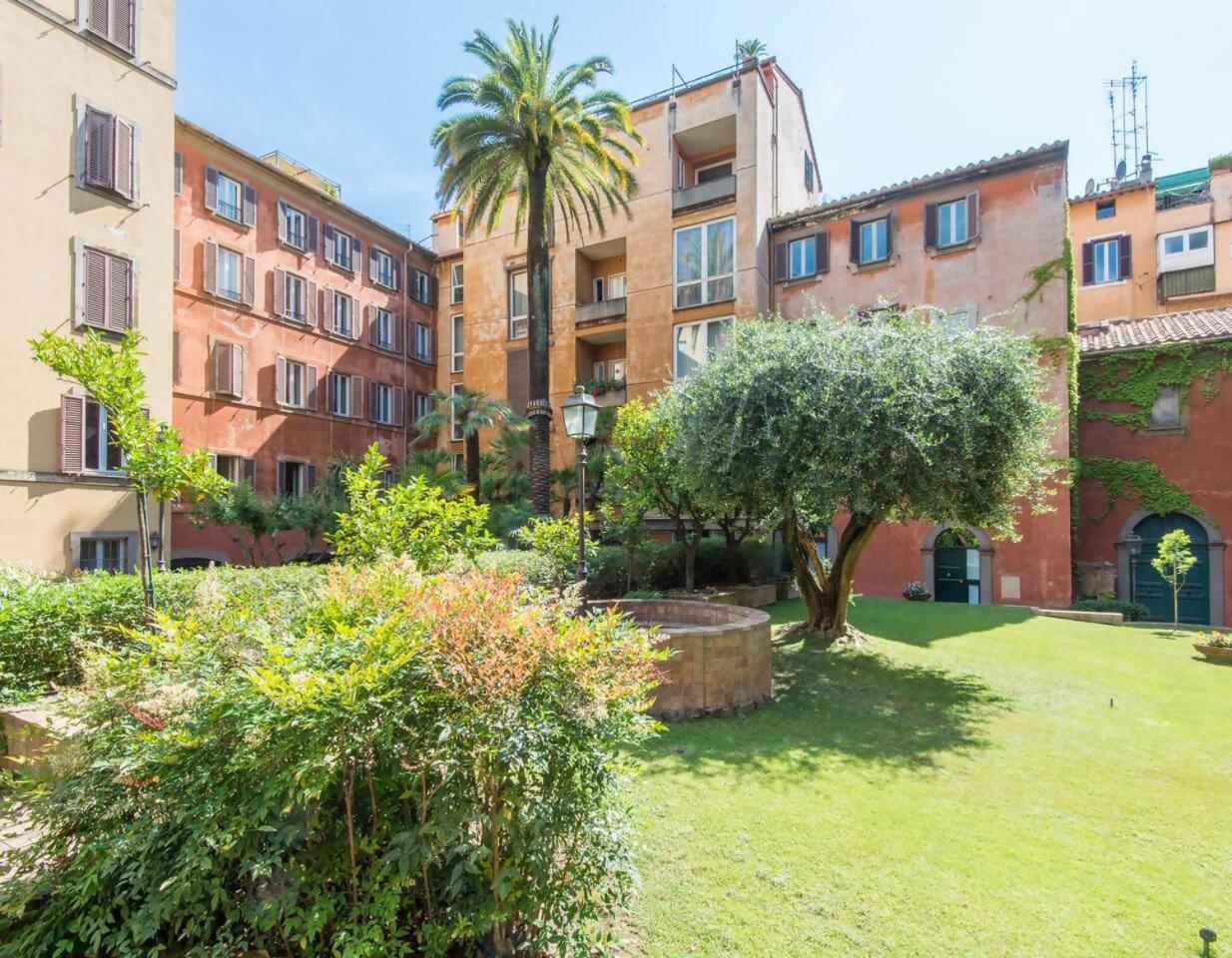 Trevi Luxury With Terrace Apartment Rome Exterior photo